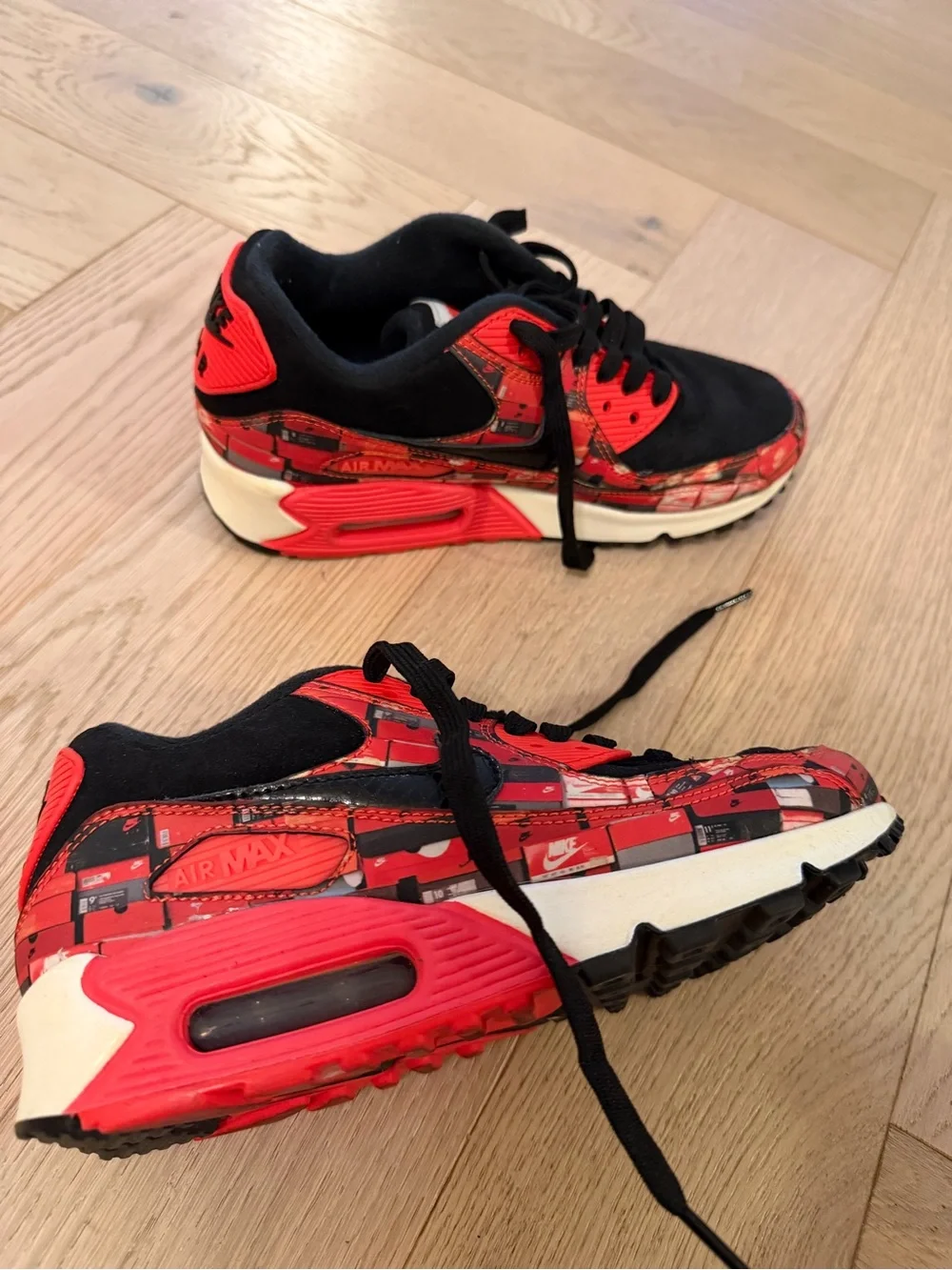 Nike Red & Black Graphic Air Max Sneakers
